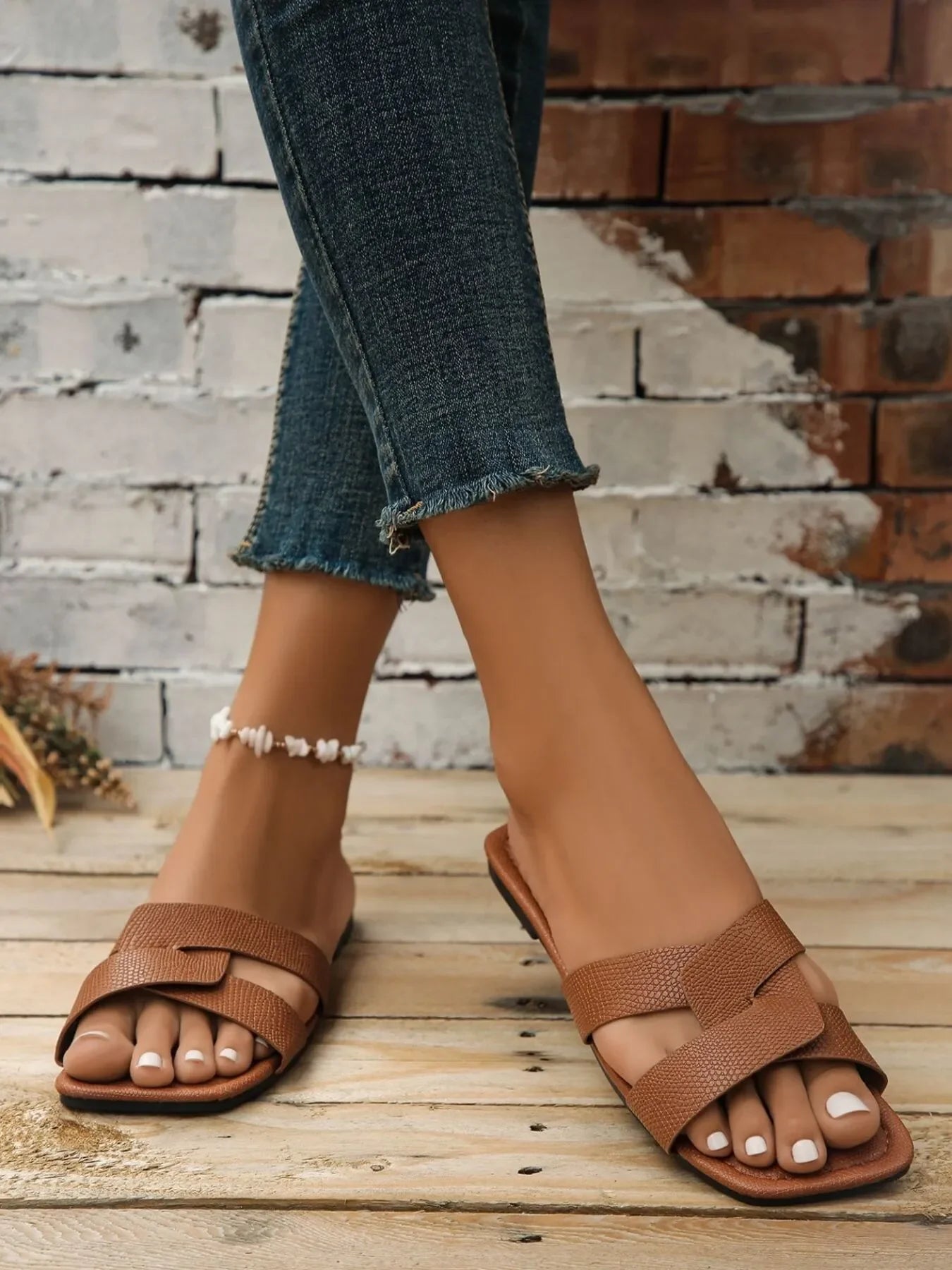 Strappy Flat Sandals - Piña Colada