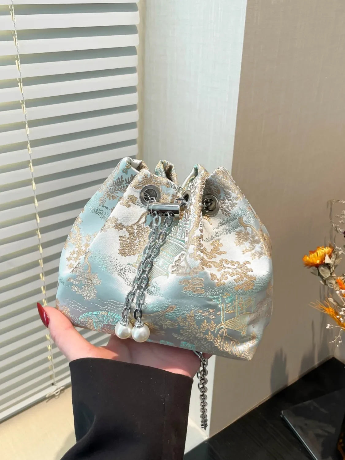 Chain Strap Bucket Bag - Piña Colada