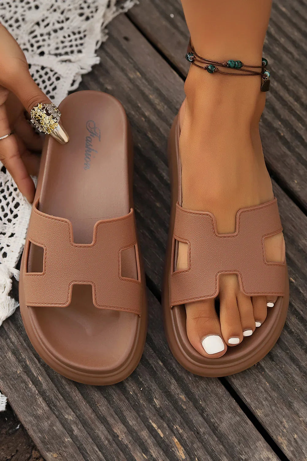 Chestnut Cutout Open Toe Platform Slides Shoes - Piña Colada