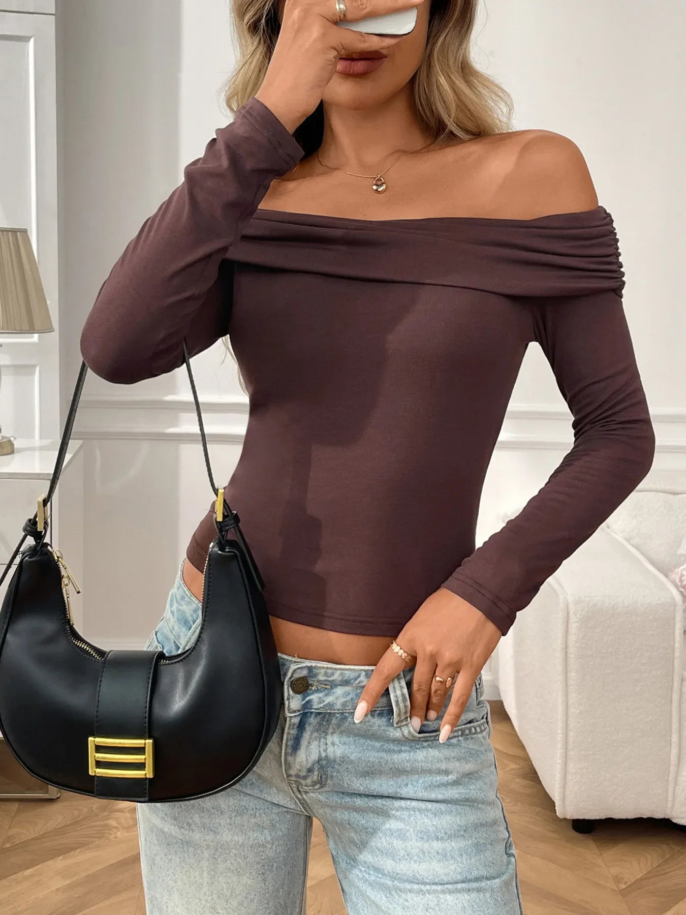 Off-Shoulder Long Sleeve Fitted T-Shirt - Piña Colada