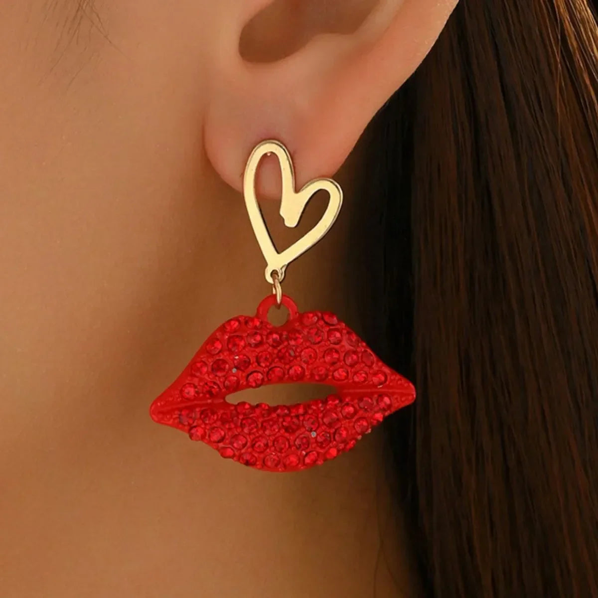 18K Gold-Plated Rhinestone Lips Heart Dangle Earrings - Piña Colada