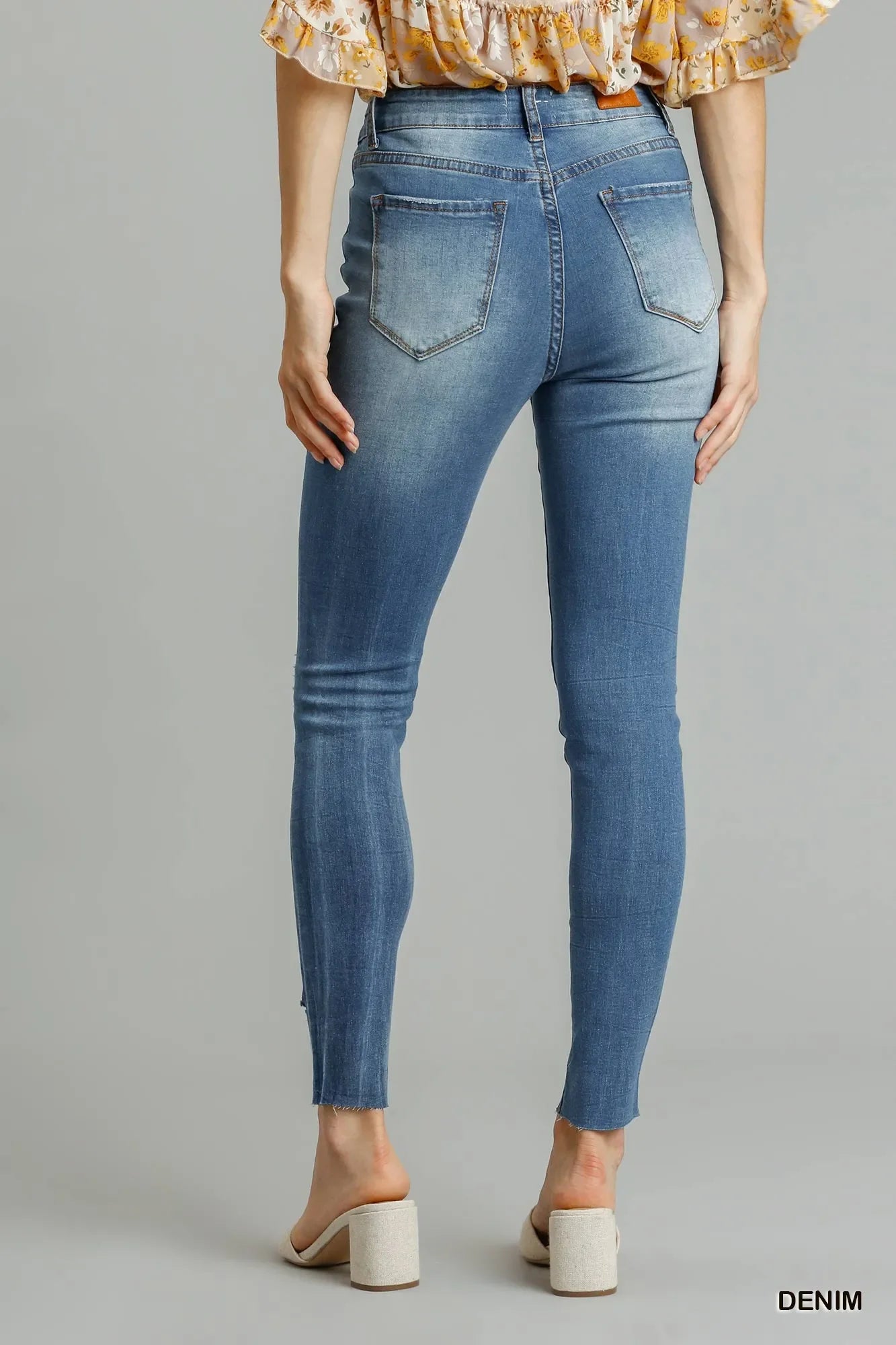 Umgee Distressed Skinny Jeans with Edge Detail - Piña Colada