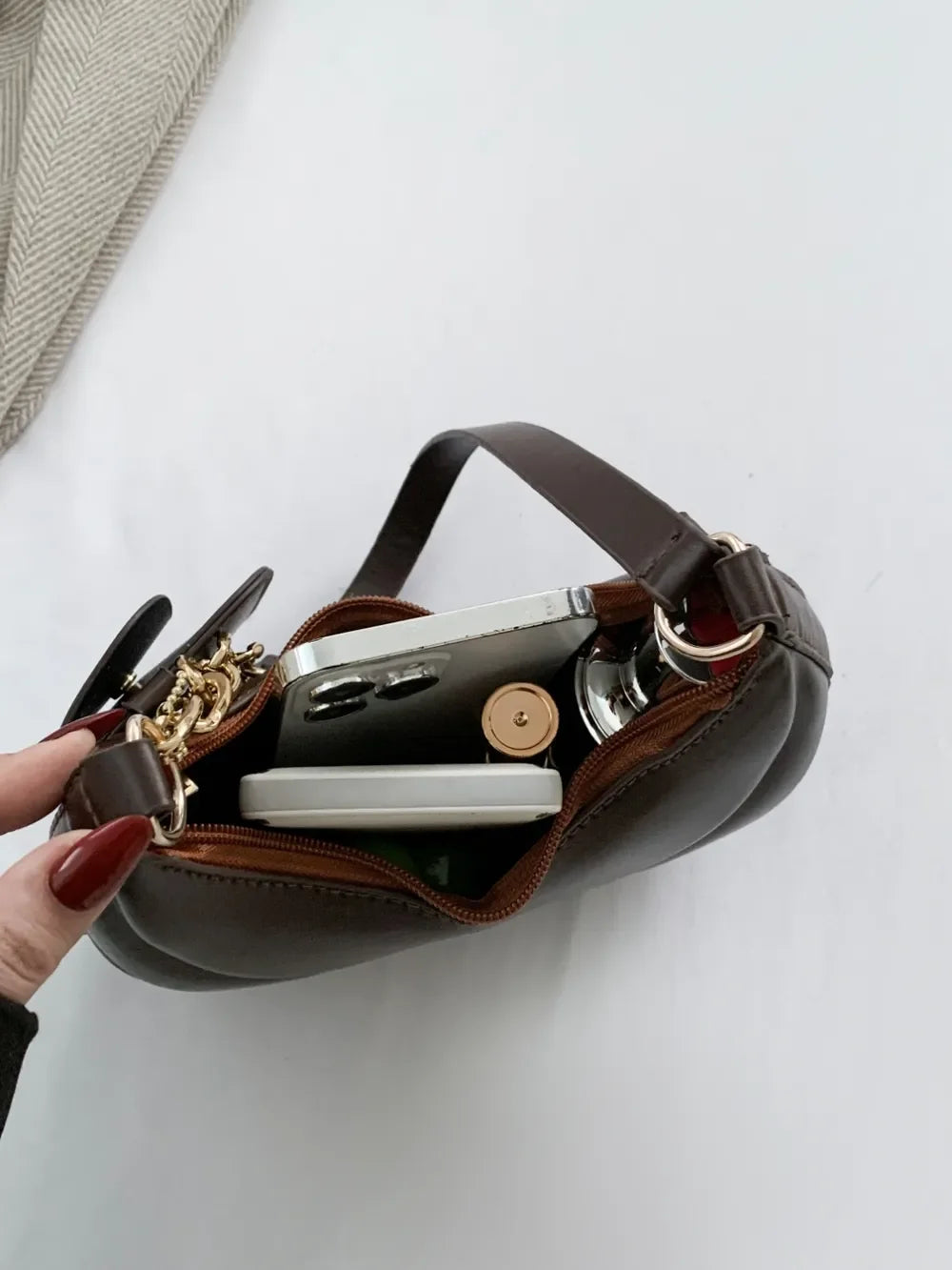 PU Leather Shoulder Bag with EarPods Bag - Piña Colada