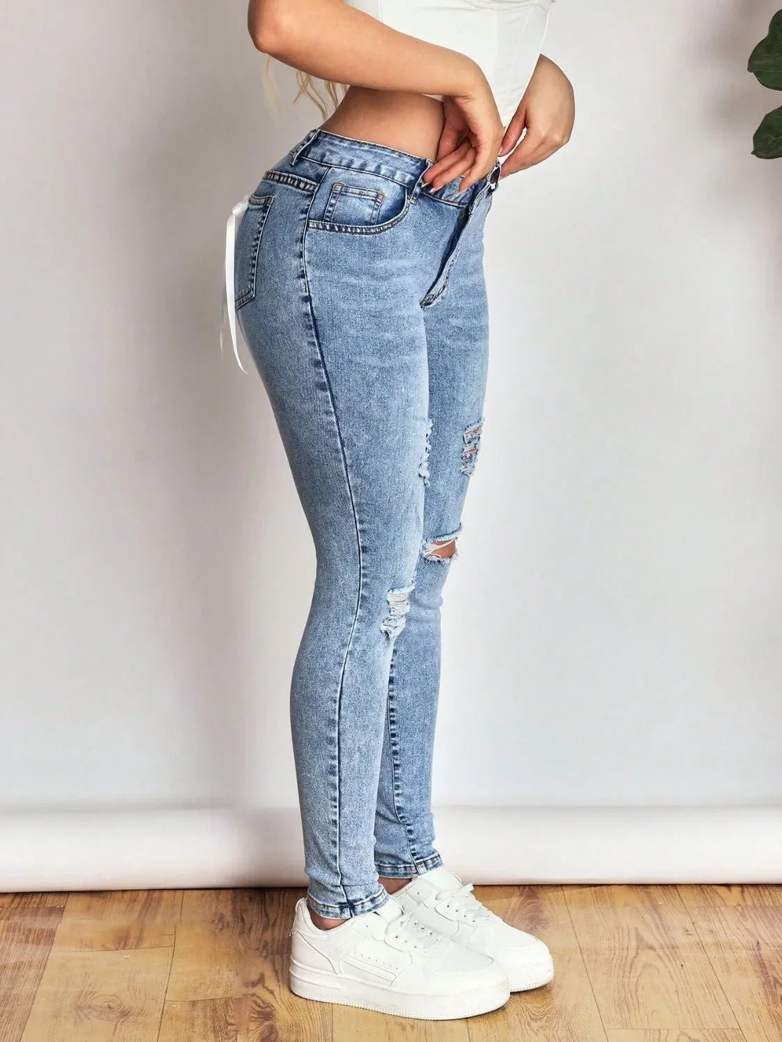 Distressed Skinny Jeans with Bow Back - Piña Colada