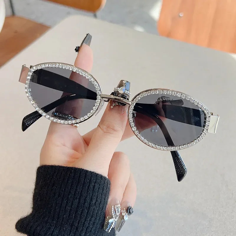 Rhinestones Decor Oval Sunglasses - Piña Colada