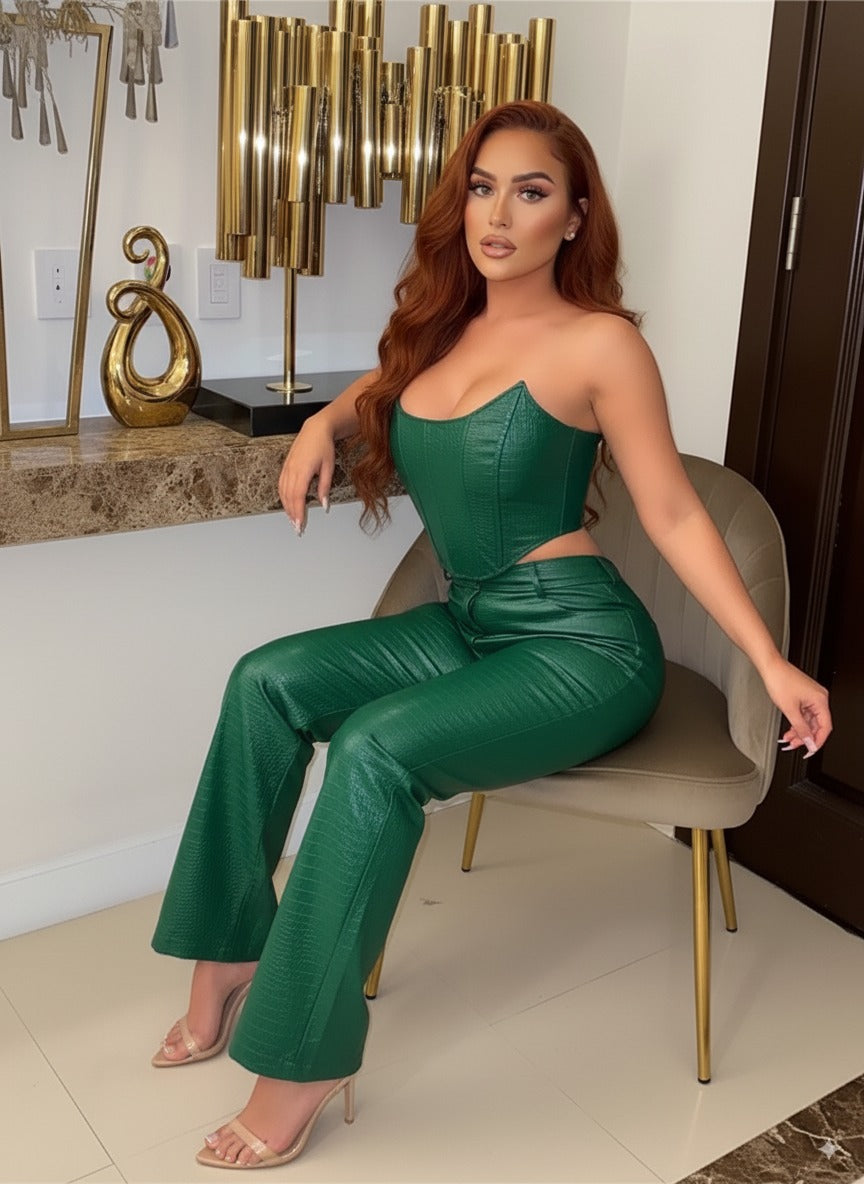 Halter Zip-Up Two-Piece Set – Sexy Clubwear & Tracksuit Combo