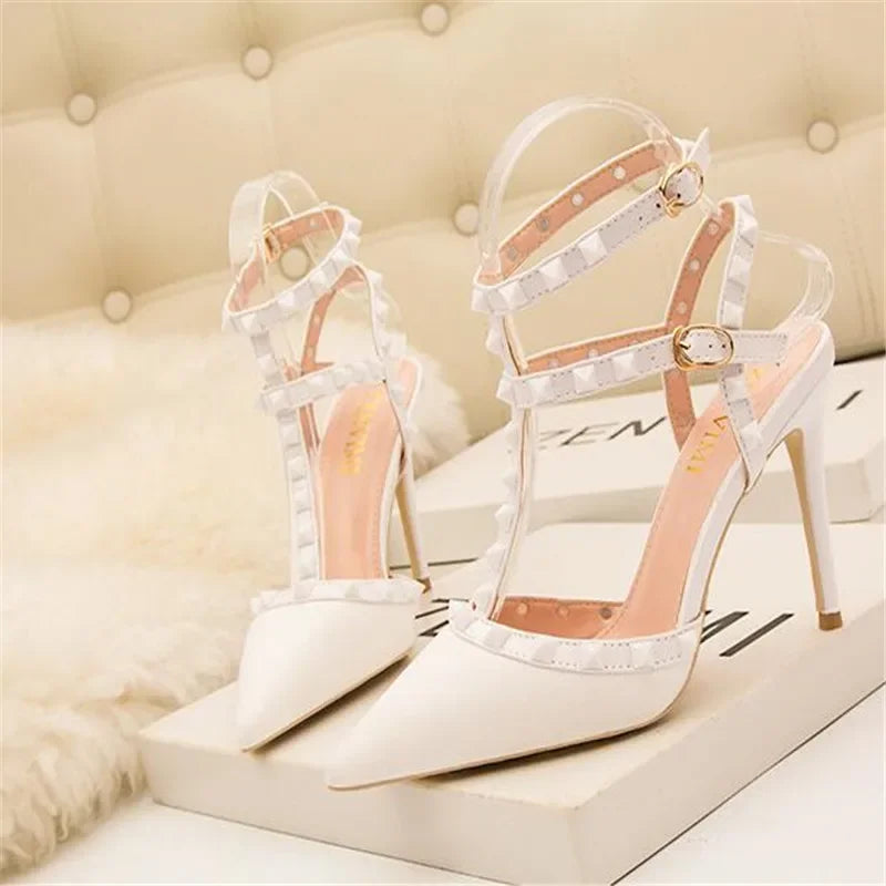 Double Buckle High Heels Pointed - Piña Colada
