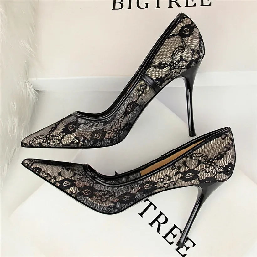 Flower Lace Mesh Pumps - Piña Colada