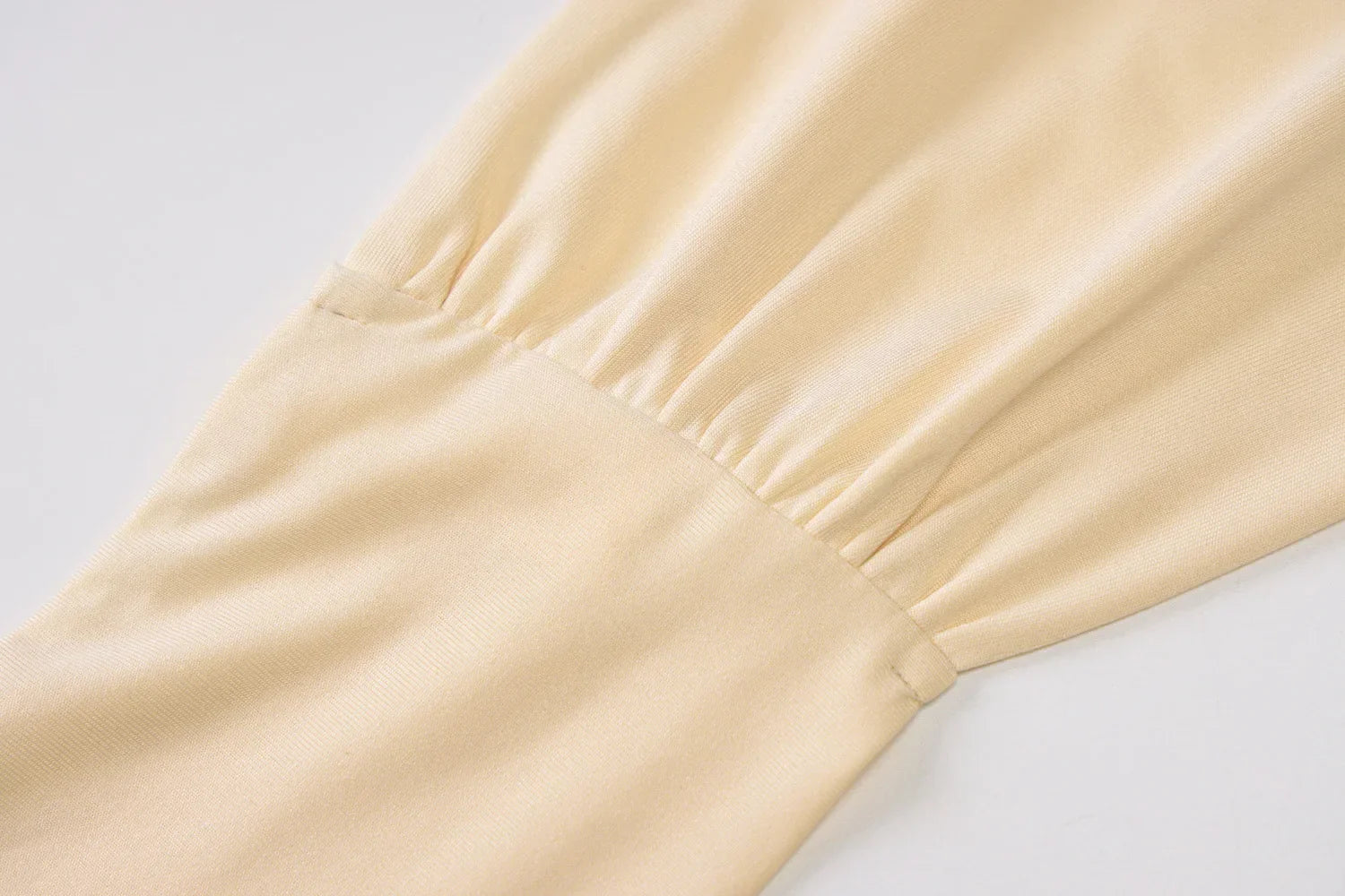 Minimalist Sexy Stretch Tank Top - Piña Colada