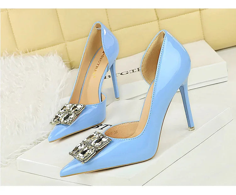 Elegant Pump Pearl Details Buckle Strap - Piña Colada