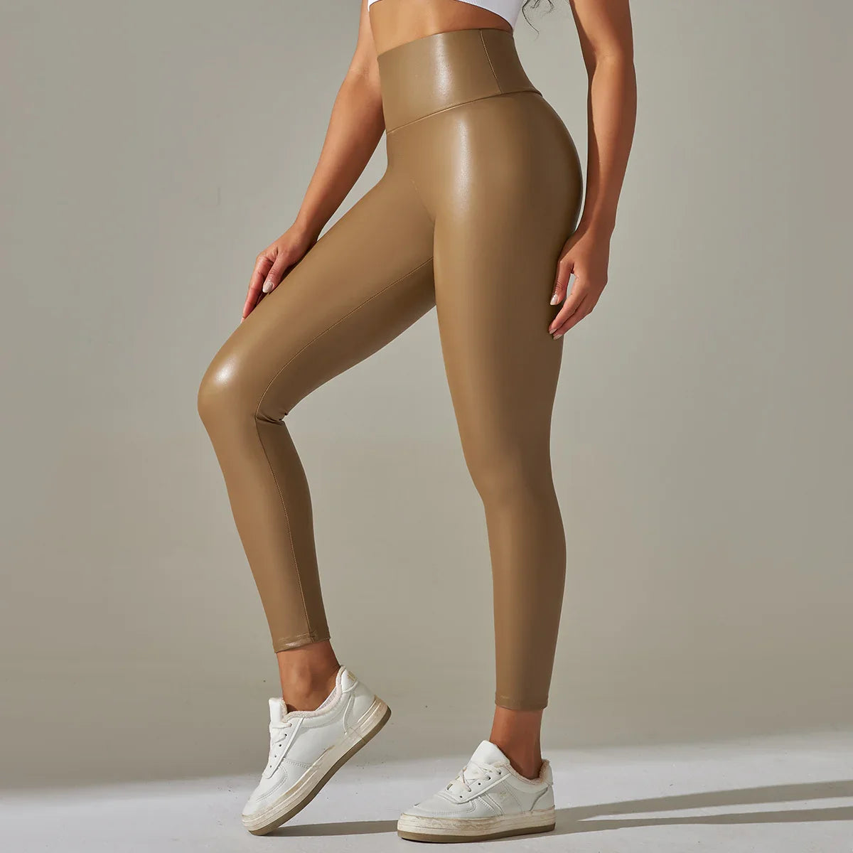 High-Waist Seamless Knee-Length Leggings - Piña Colada