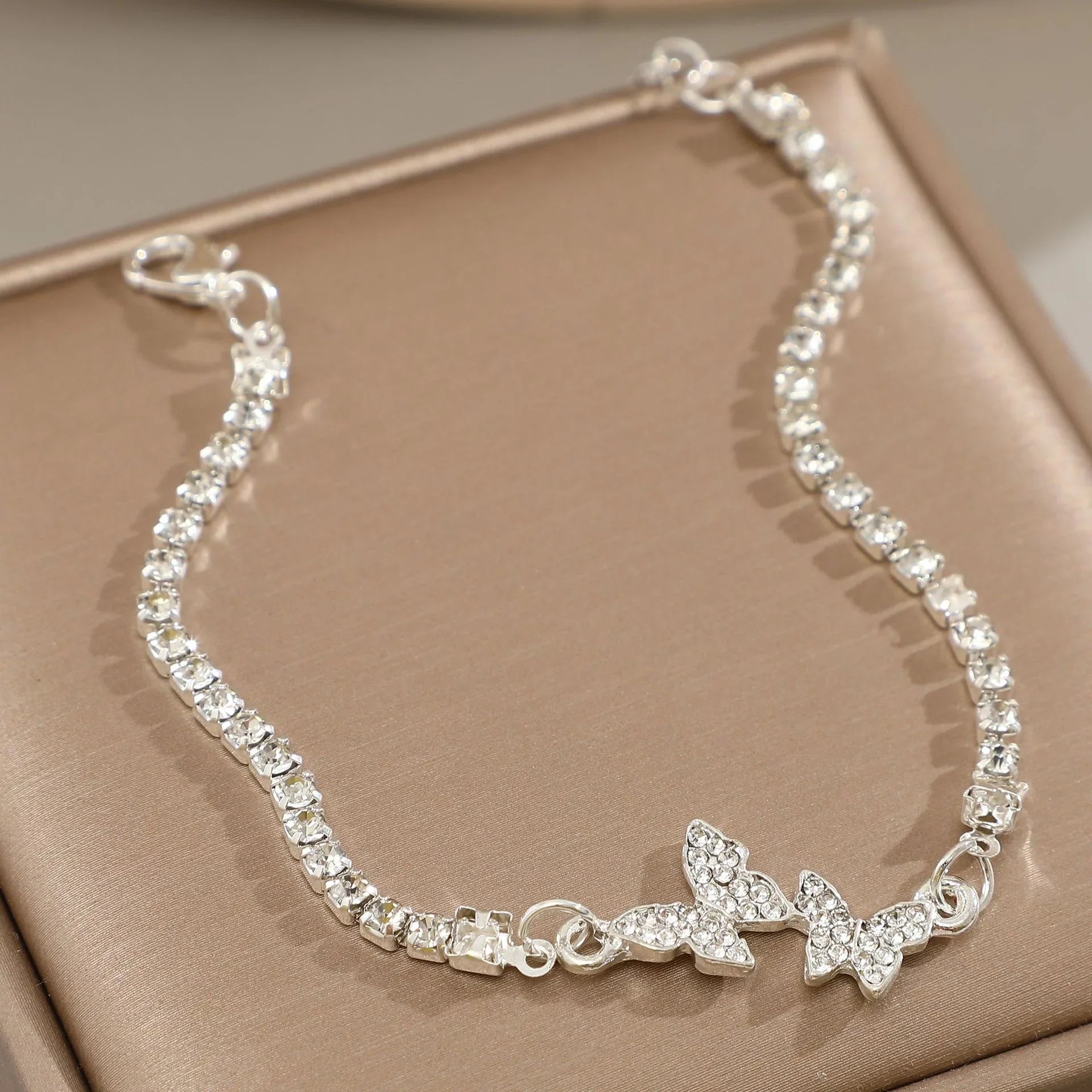 Butterfly Bracelet - Piña Colada