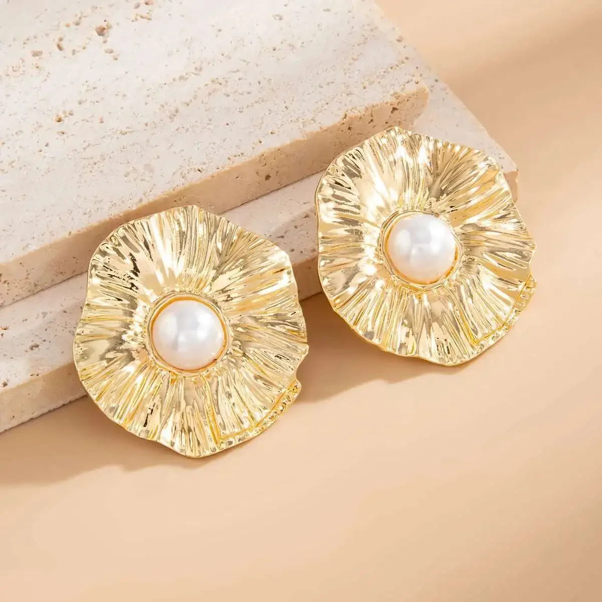 Pearl Texture Wrinkles Earrings - Piña Colada