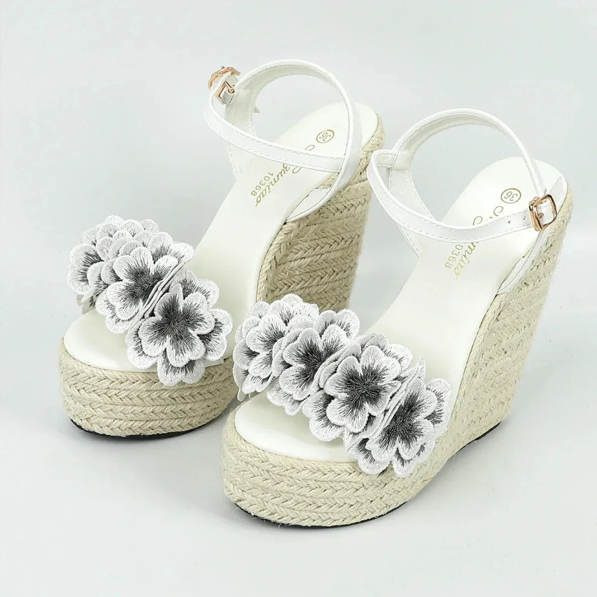 Wedge Sandals with Flower - Piña Colada