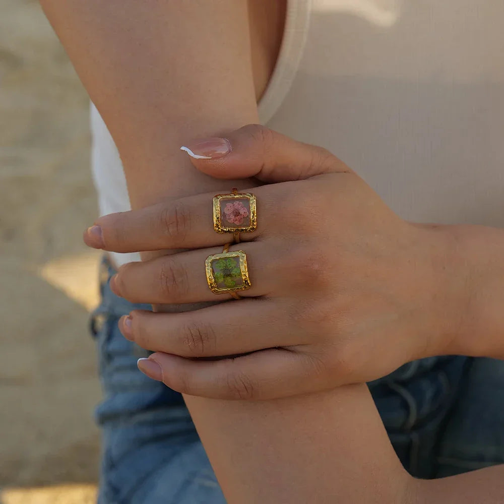 18k Gold Plated Minimalist Ring - Piña Colada