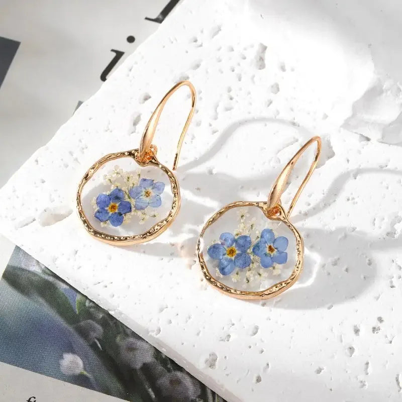 Natural Flower Dangle Earrings - Piña Colada
