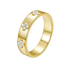 Lucky Clover Moissanite Ring - Piña Colada
