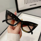 Trendy Cat Eye Mirror Sunglasses for Women - Piña Colada