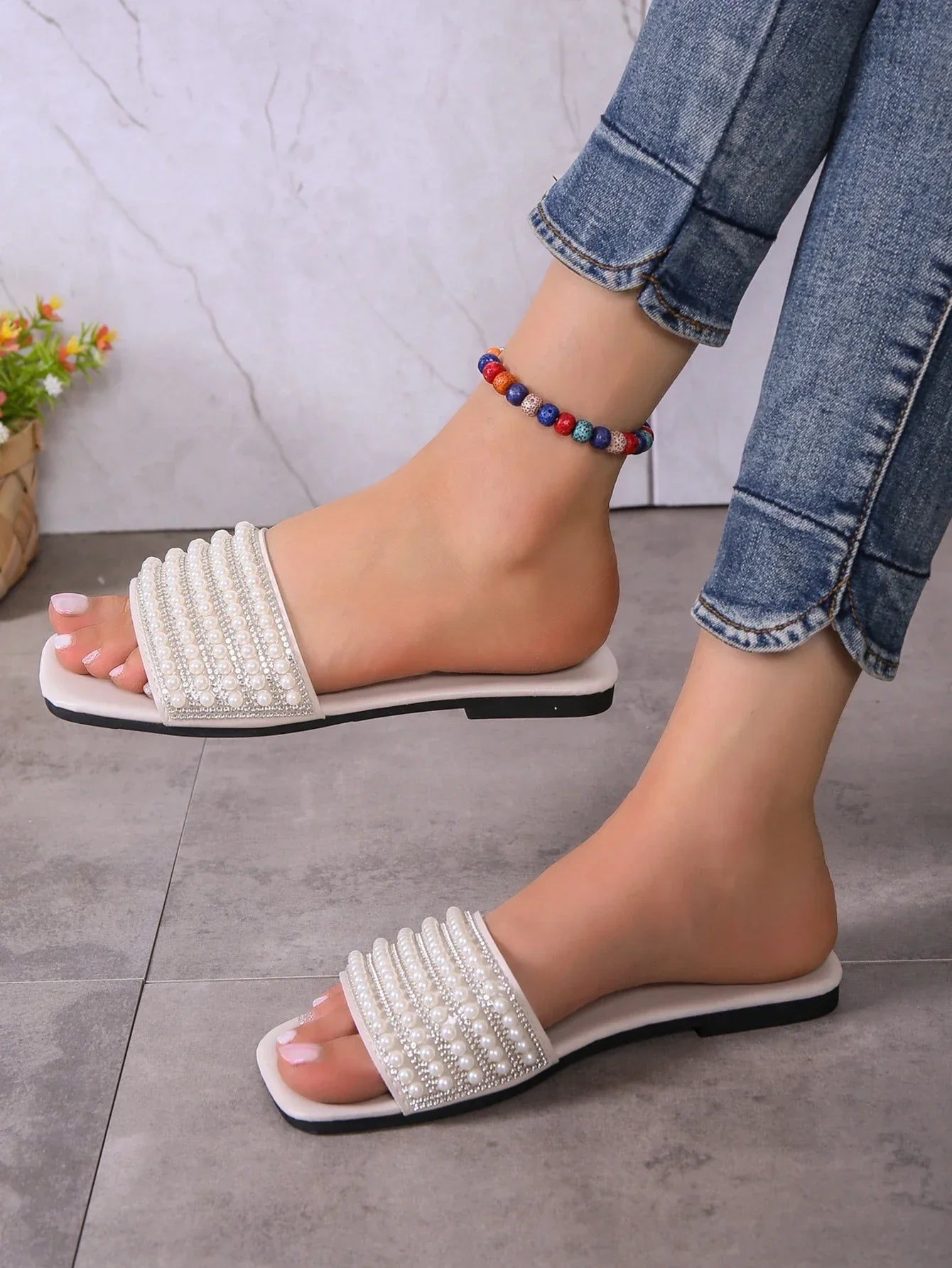 Minimalist Gladiator Flat Sandals - Piña Colada