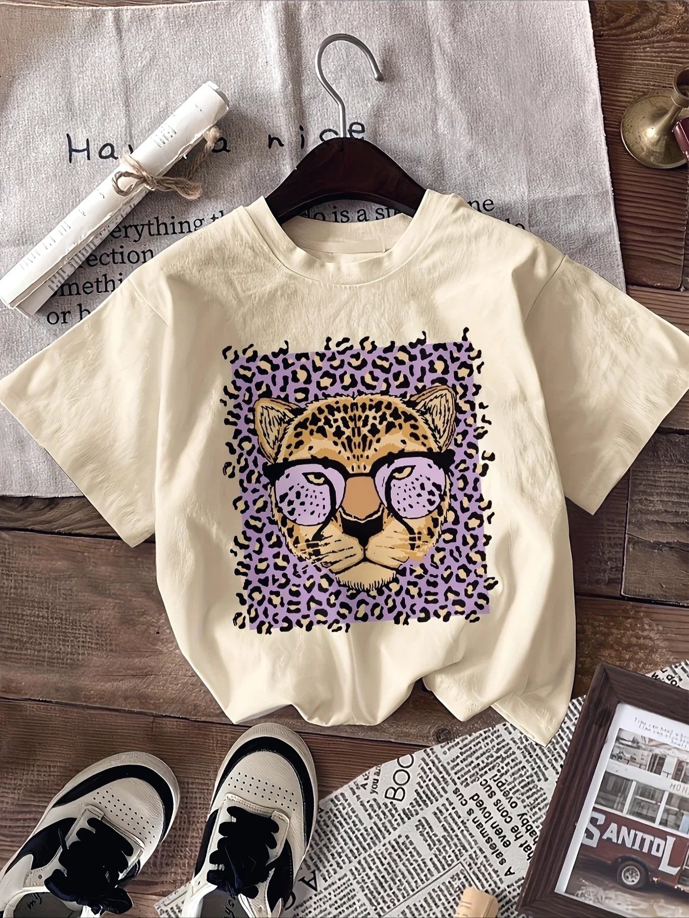 Casual Short-sleeve T-Shirt - Piña Colada