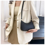 chic minaudière-style shoulder bag - Piña Colada
