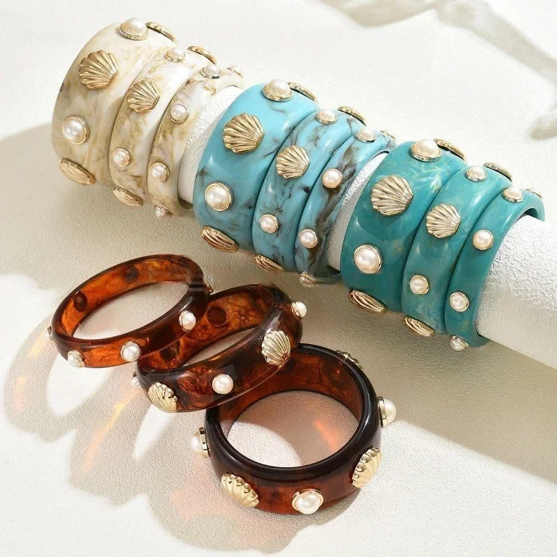 Resin Pearl Shell Wide Bangles - Piña Colada