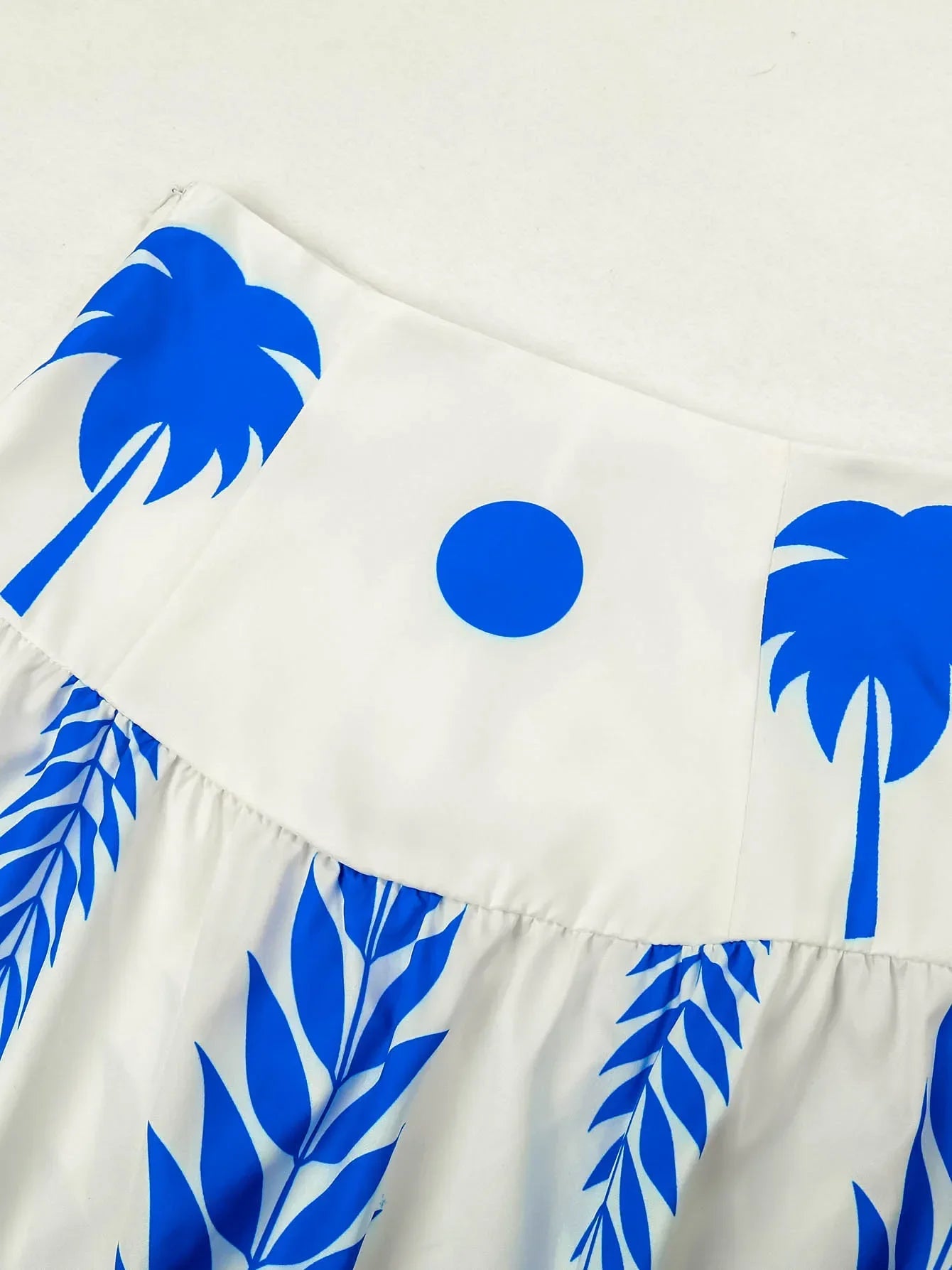 Hand-Painted Oversized 2-Piece Set – Backless Crop Top & Flowing Skirt - Piña Colada