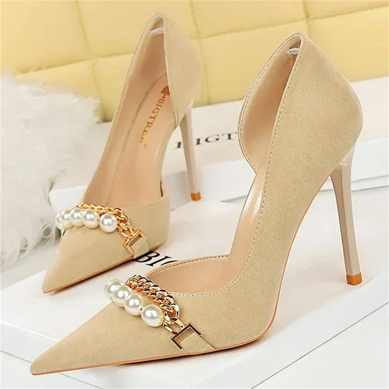 Pointed Toe Pearl Metal Chain Side Chain Pumps - Piña Colada