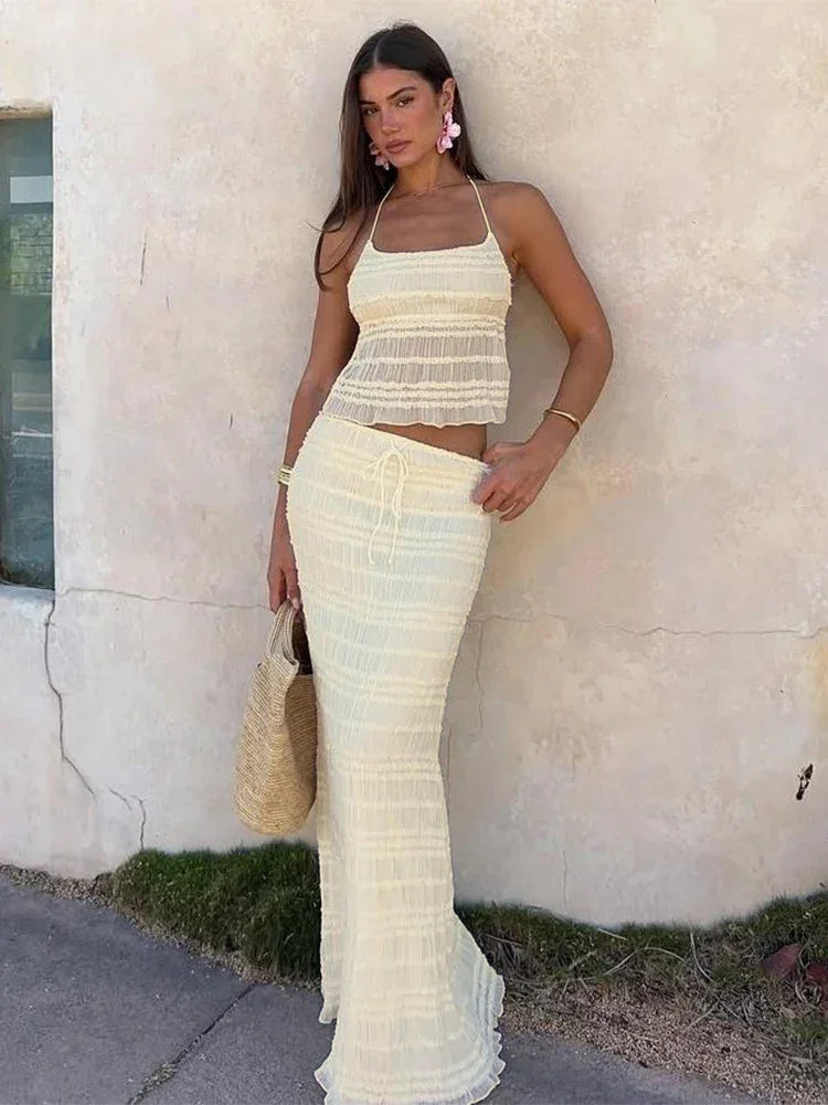 Backless Halter Sheath Dress – Knee-Length Streetwear Style - Piña Colada