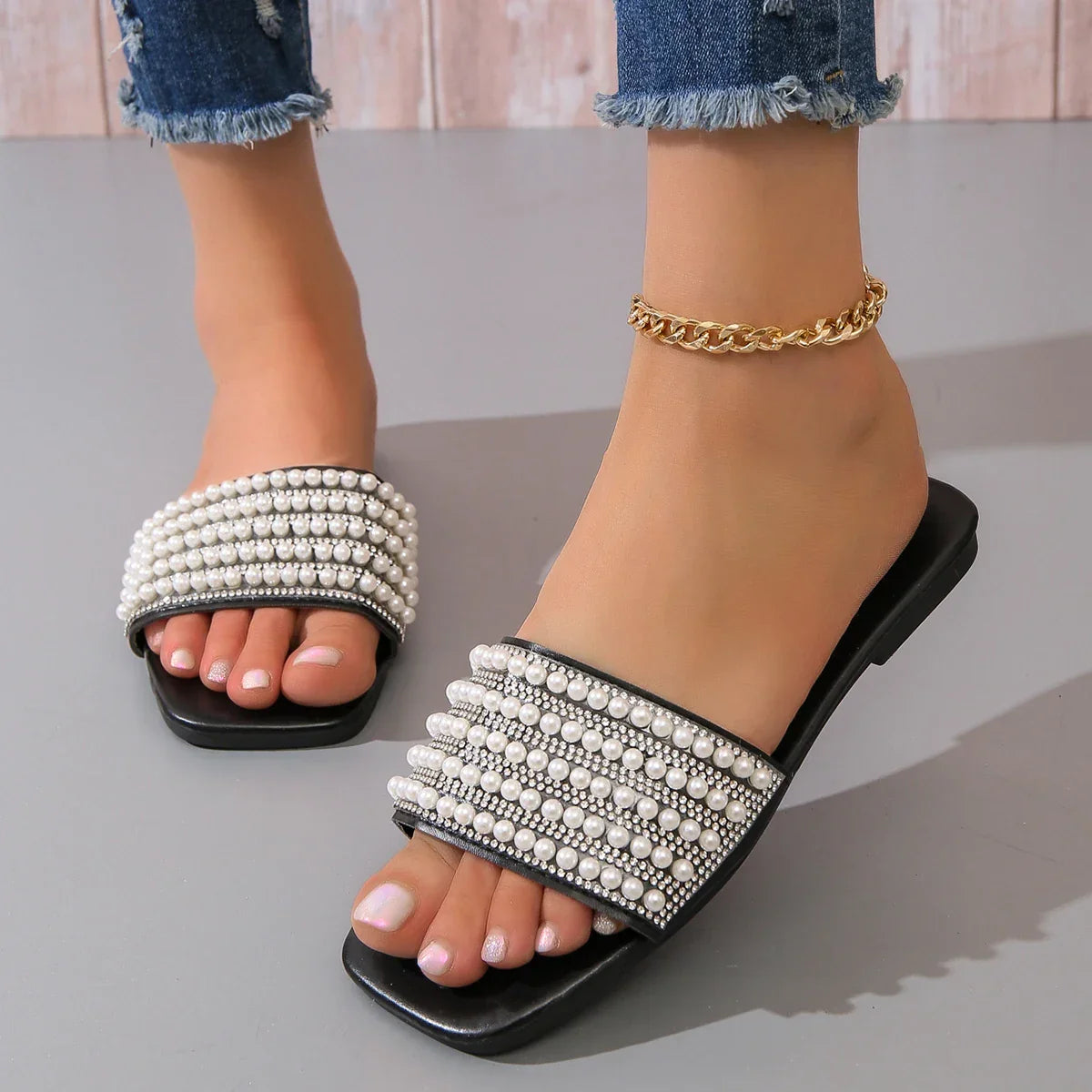 Minimalist Gladiator Flat Sandals - Piña Colada