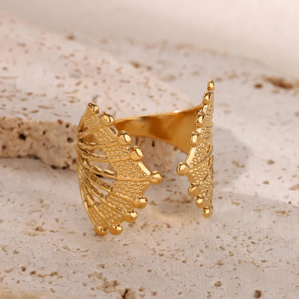 Gold Ocean Starfish & Shell Open Ring - Piña Colada