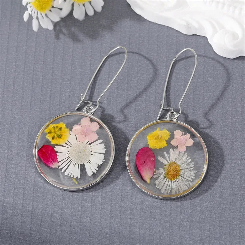 Natural Flower Dangle Earrings - Piña Colada