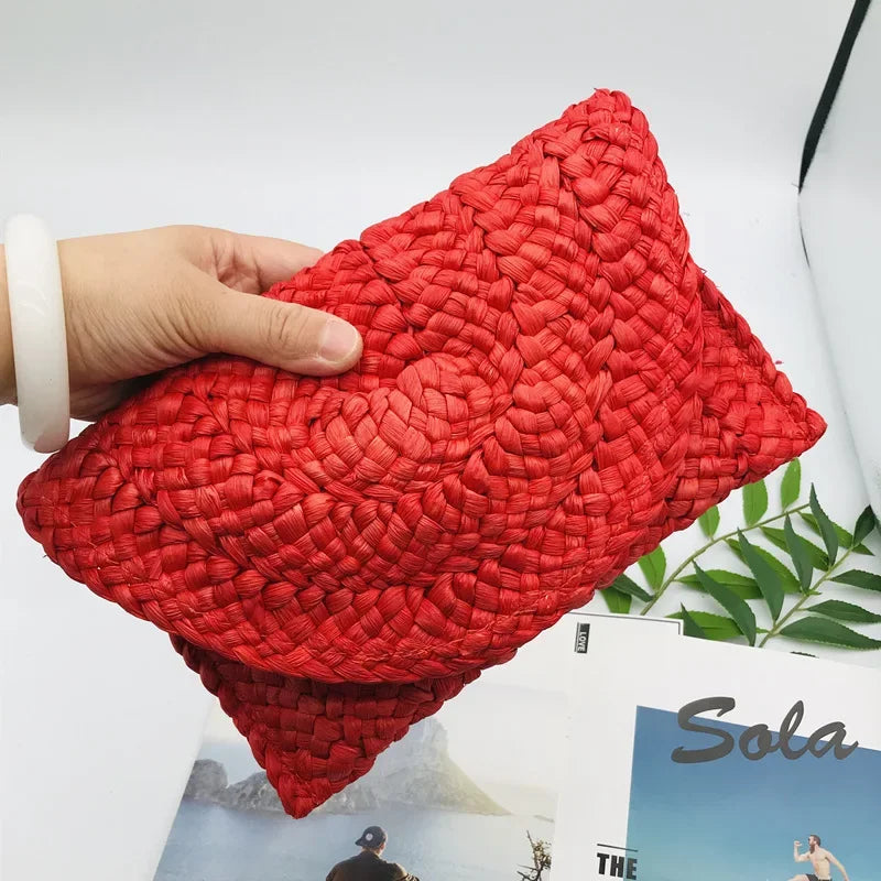 Handwoven Straw Clutch - Piña Colada