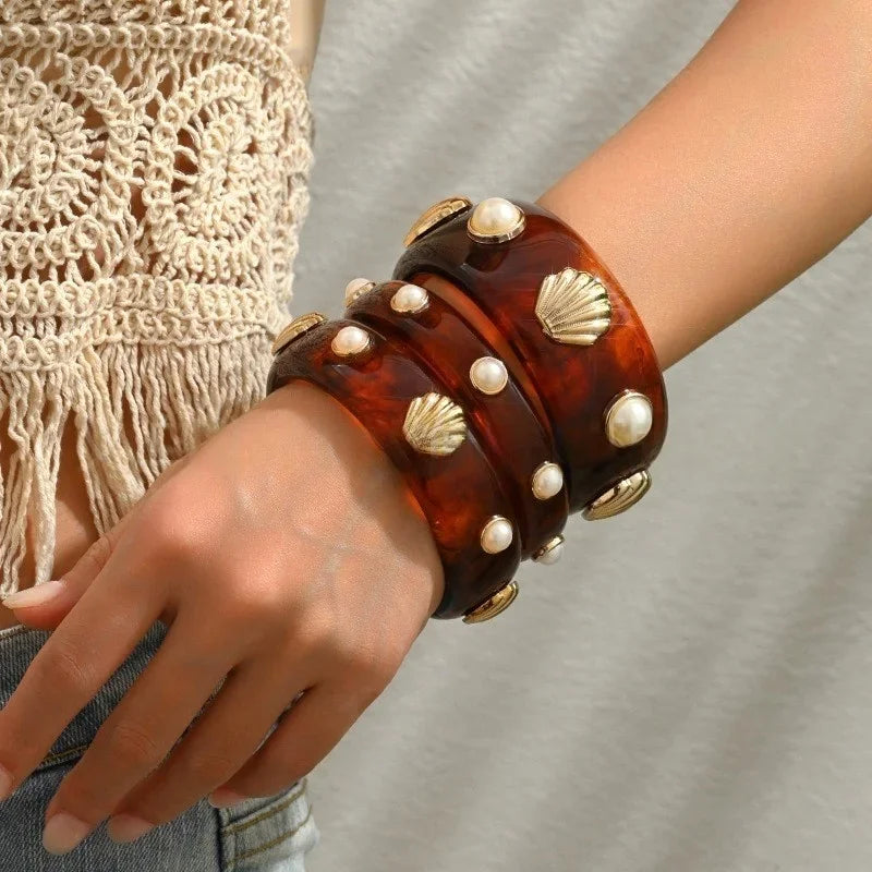 Resin Pearl Shell Wide Bangles - Piña Colada