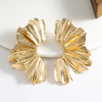 Elegant Gold Irregular Geometric Flower Drop Earrings – Vintage Statement Jewelry for Women - Piña Colada