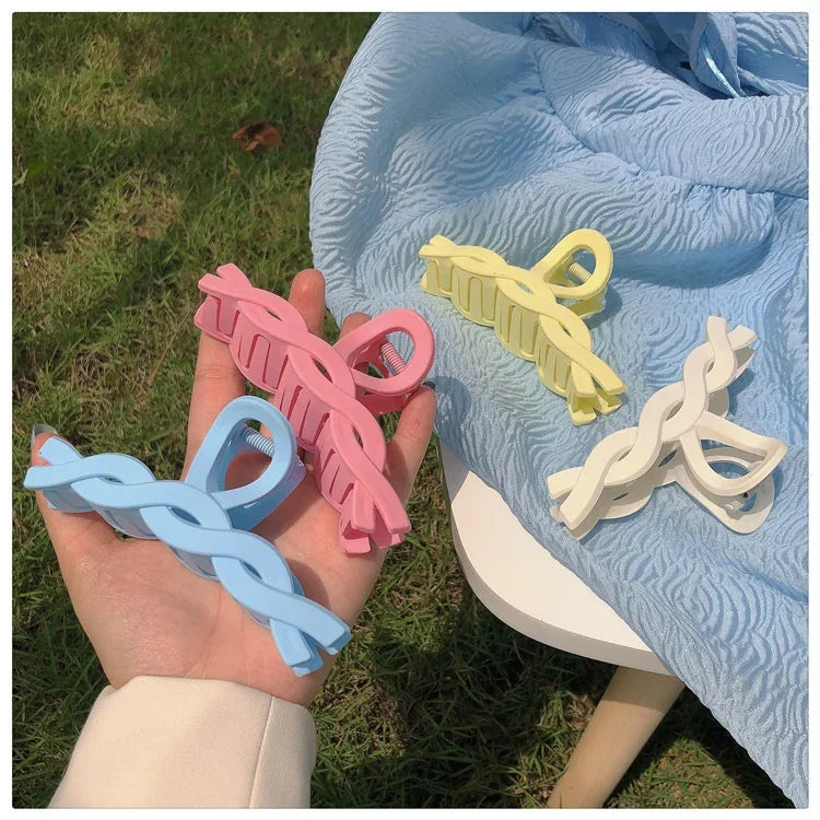 Metal Geometric Hair Claws - Piña Colada