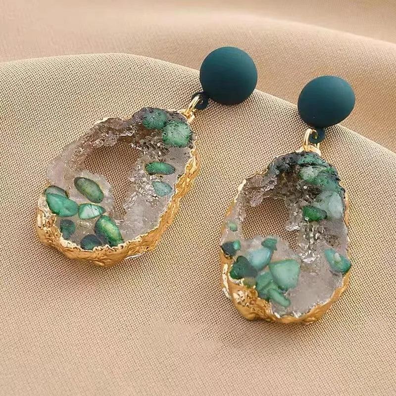 Vintage Emerald Irregular Earrings - Piña Colada