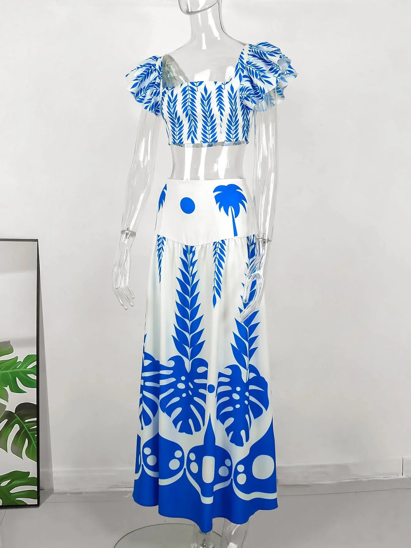 Hand-Painted Oversized 2-Piece Set – Backless Crop Top & Flowing Skirt - Piña Colada