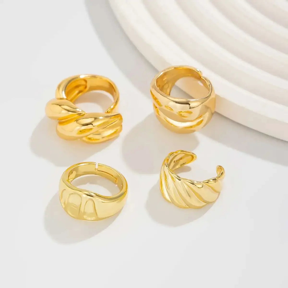 4Pcs/Set Gold Color Wave Open Adjustable Rings - Piña Colada