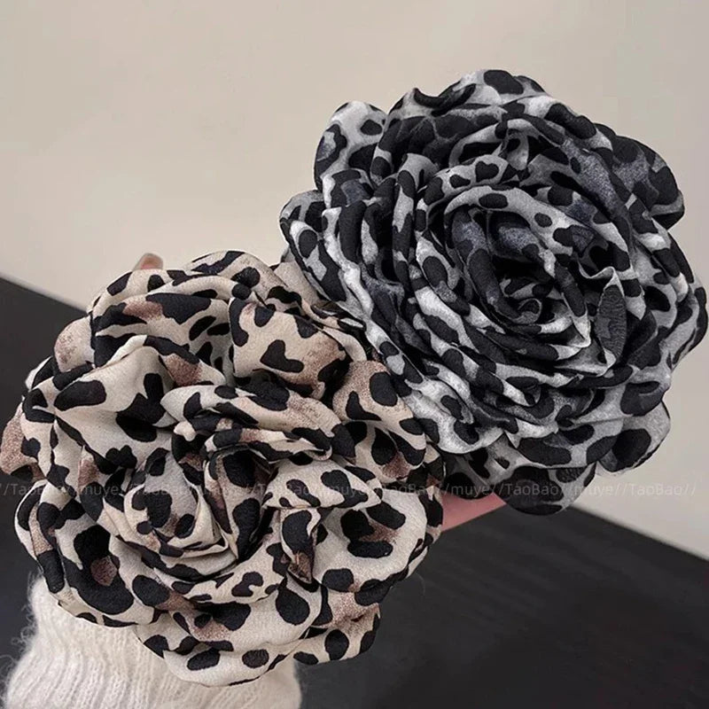 Sweet Flower Hair Claw - Piña Colada