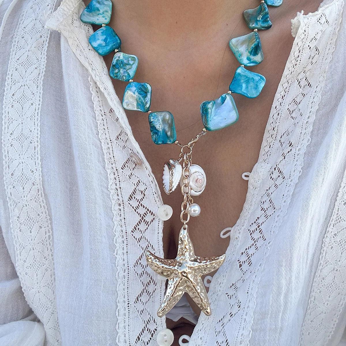 Retro Starfish White Shell Conch Pendant - Piña Colada