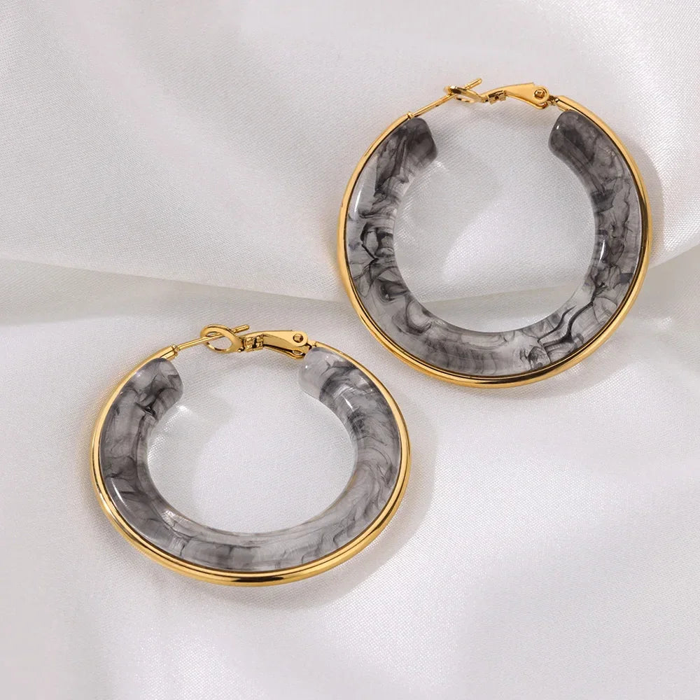 Trendy Acrylic Hoop Earrings - Piña Colada