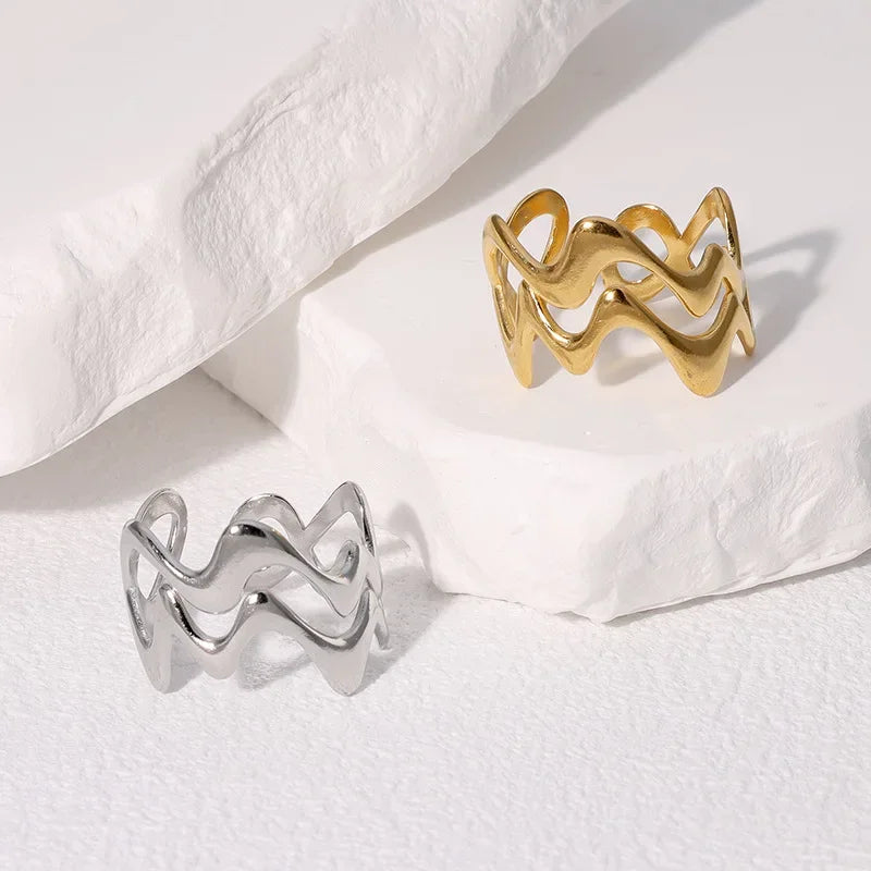 Stainless Steel Irregular Wave Ring - Piña Colada