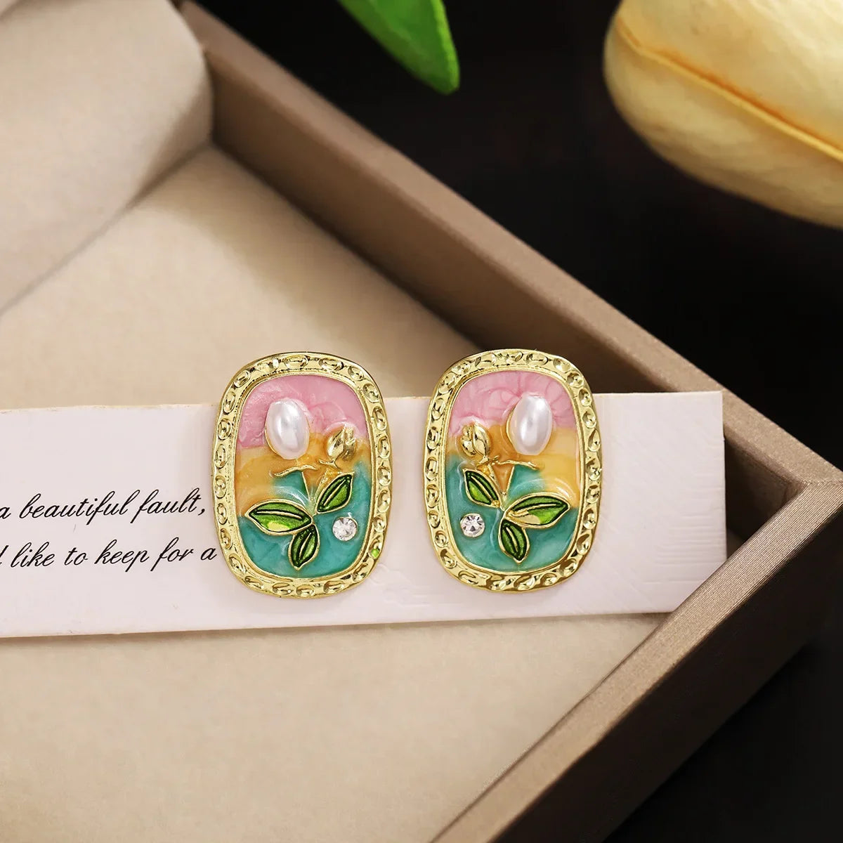 Painting Texture Earrings - Piña Colada