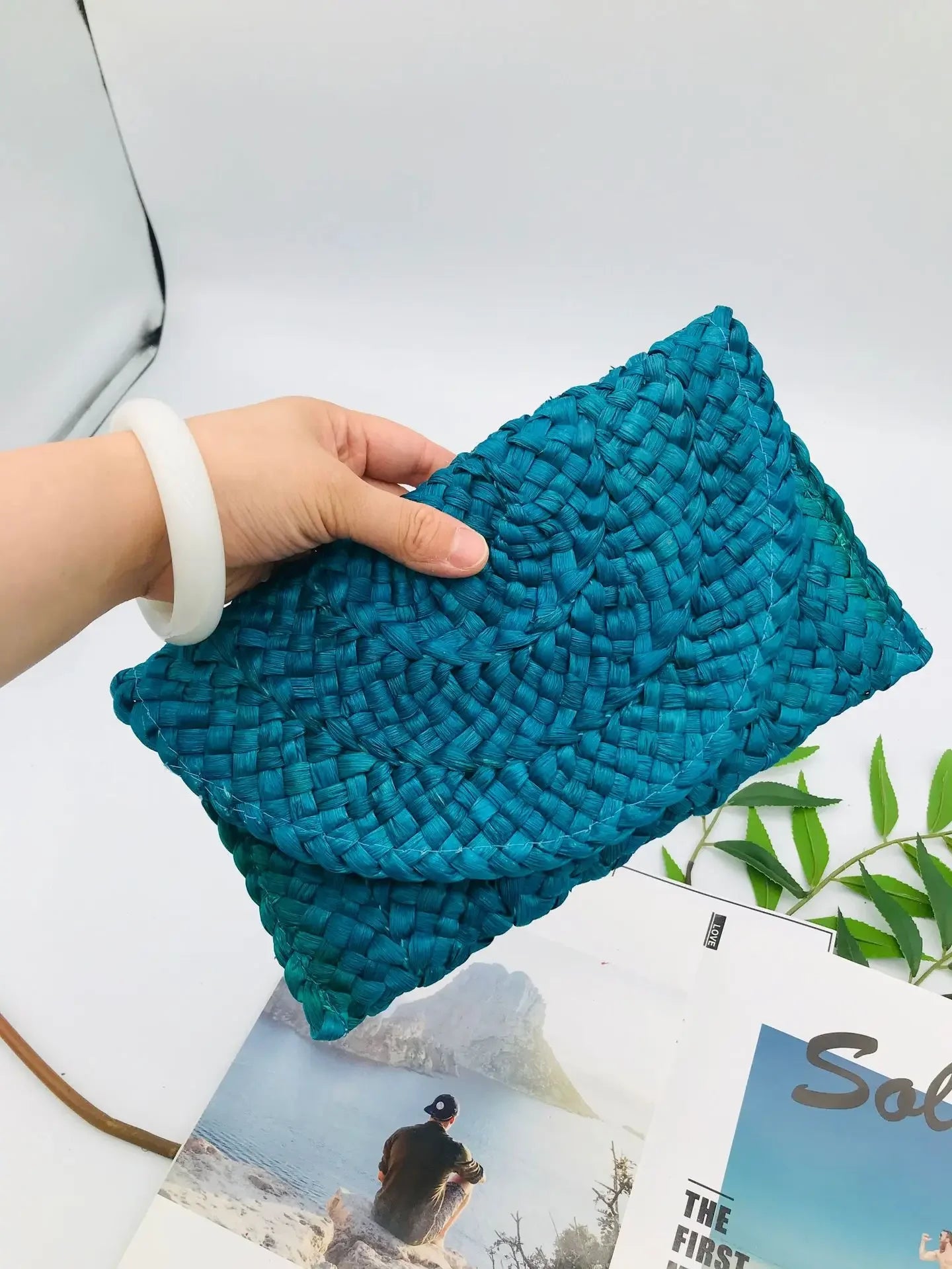 Handwoven Straw Clutch - Piña Colada