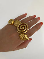 Conch Glossy Spiral Hollow Chunky Open Rings - Piña Colada