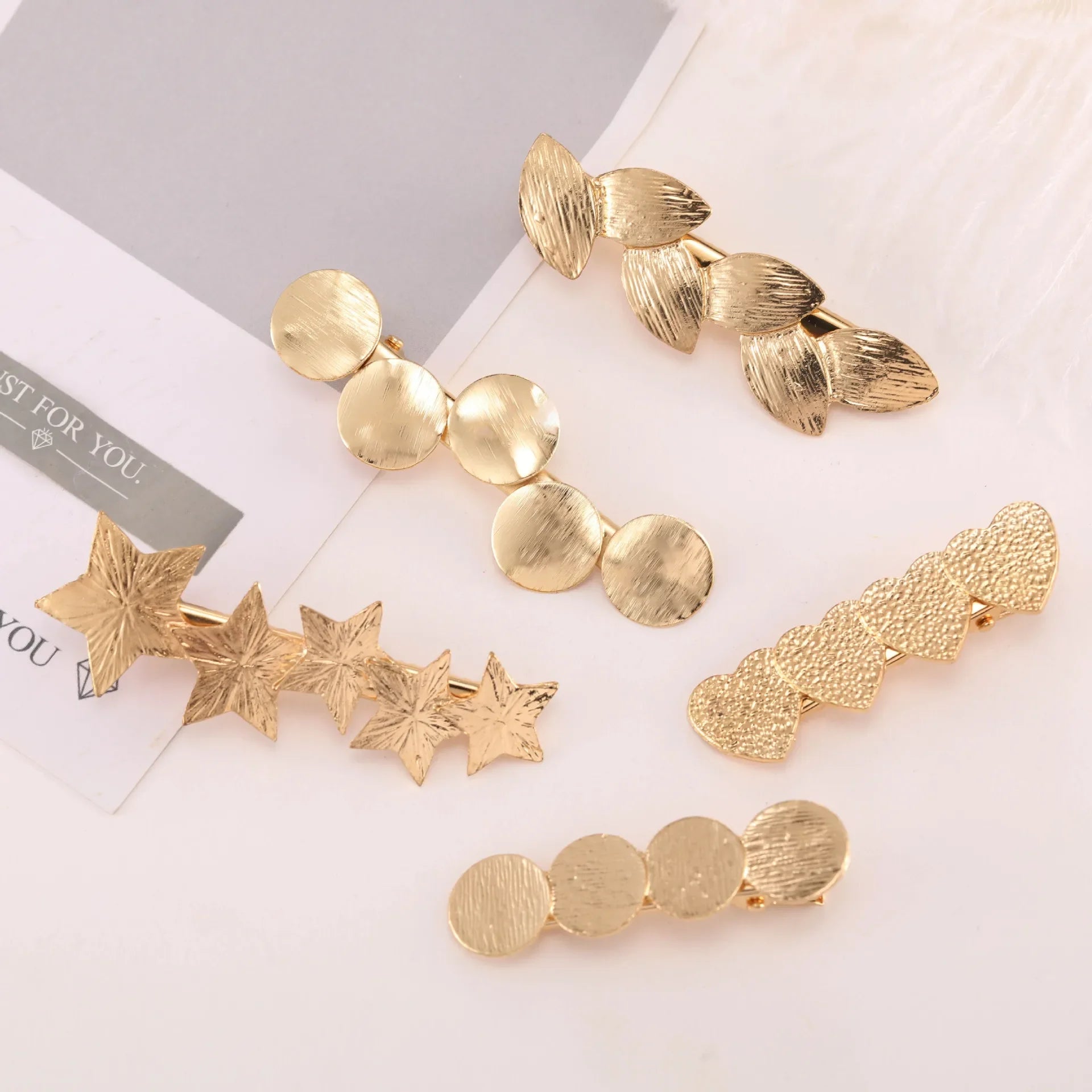 Metal Vintage Hair Pin Clip - Piña Colada
