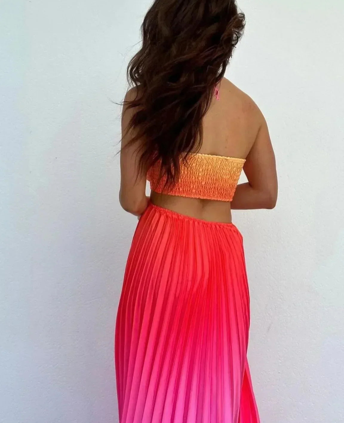 Gradient Dopamine Neckline Sleeveless Dress - Piña Colada