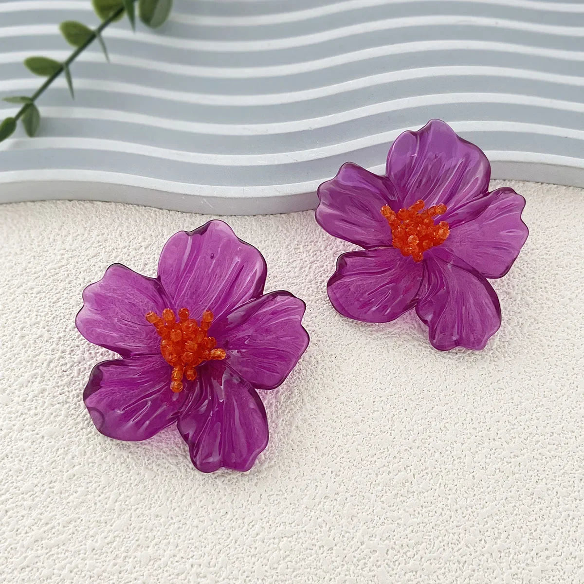 Classic Acrylic Leaf Stud Earrings - Piña Colada