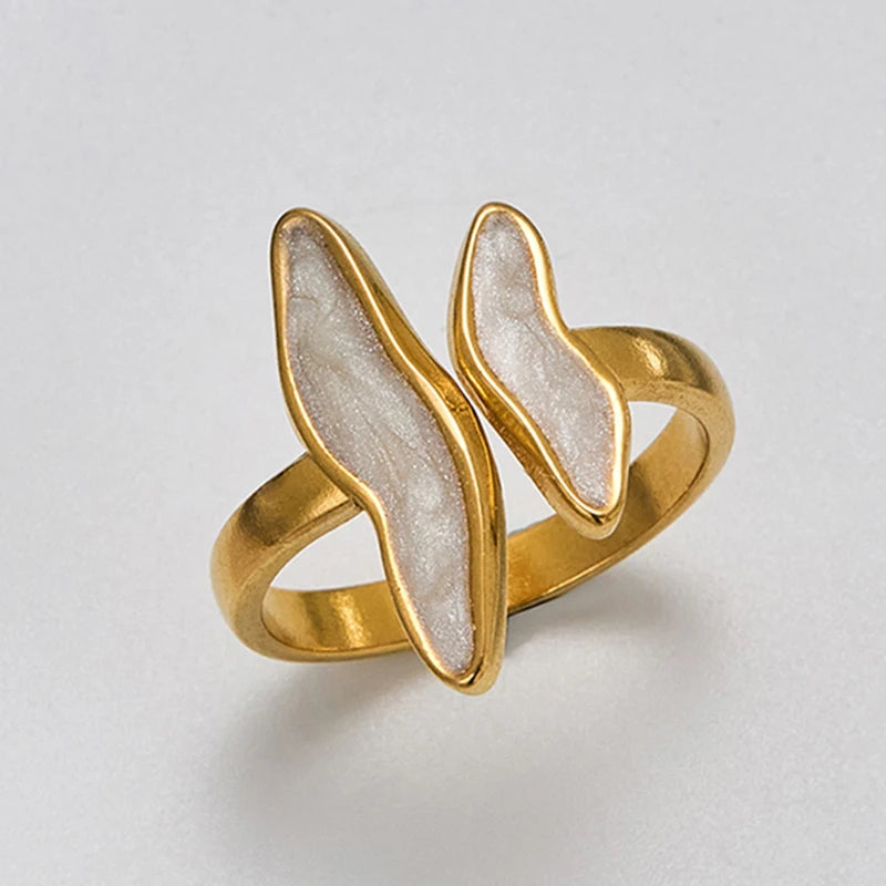 Wavy Crystal Open Ring